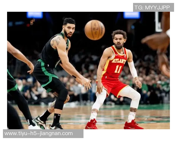 雄鹿或倾心特雷杨而非首轮选秀权老鹰交易筹码引人注目 雄鹿或倾心特雷杨而非首轮选秀权老鹰交易筹码引人注目